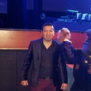 Meet your Posher, Luis